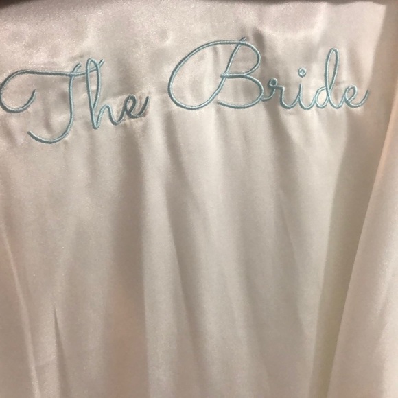 Bride Robe - Picture 3 of 3